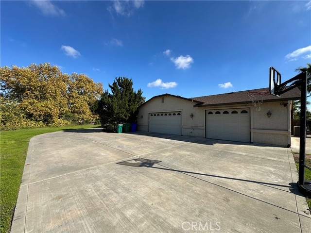 Detail Gallery Image 34 of 38 For 3119 Lorrie Ct, Merced,  CA 95348 - 4 Beds | 2/1 Baths