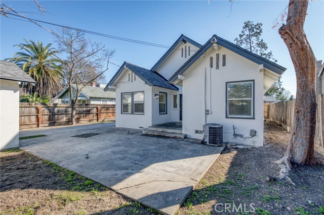 Detail Gallery Image 37 of 41 For 701 E Clinton, Fresno,  CA 93704 - 3 Beds | 1 Baths