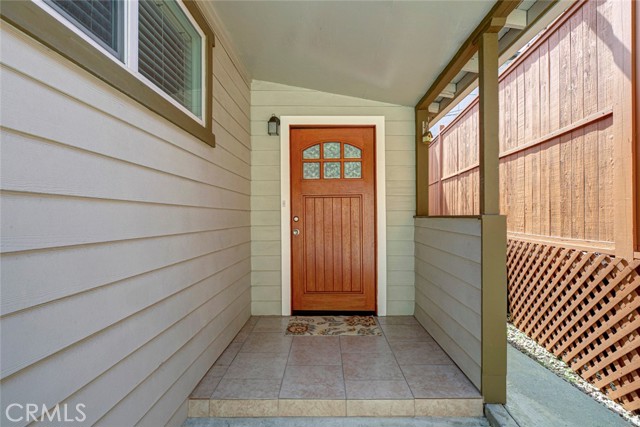 Detail Gallery Image 2 of 21 For 4018 Somers, Los Angeles,  CA 90065 - 2 Beds | 1 Baths