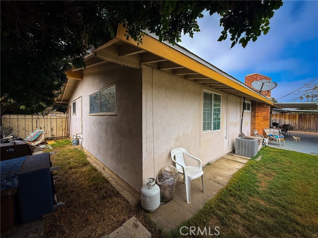 6712 La Jolla, Riverside CA: https://media.crmls.org/medias/ad30aa3a-2cc8-470c-a507-51318582621d.jpg