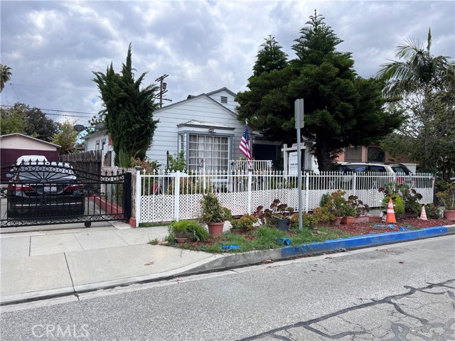 412 E Ellis Street, Long Beach, CA, 90805 412 E Ellis Street, Long Beach, CA, 90805