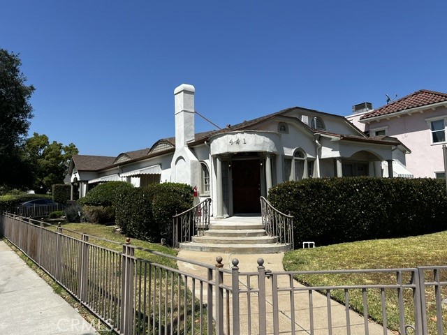 441 E California