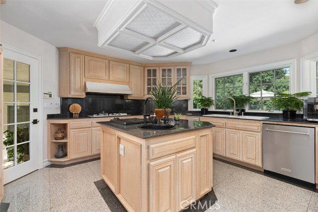 17702 Santiago Canyon Road, Silverado CA: https://media.crmls.org/medias/ad319c4c-9d85-4ba0-b8e1-7870ae0ff24c.jpg