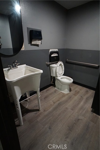  Commercial for Sale in Victorville, California