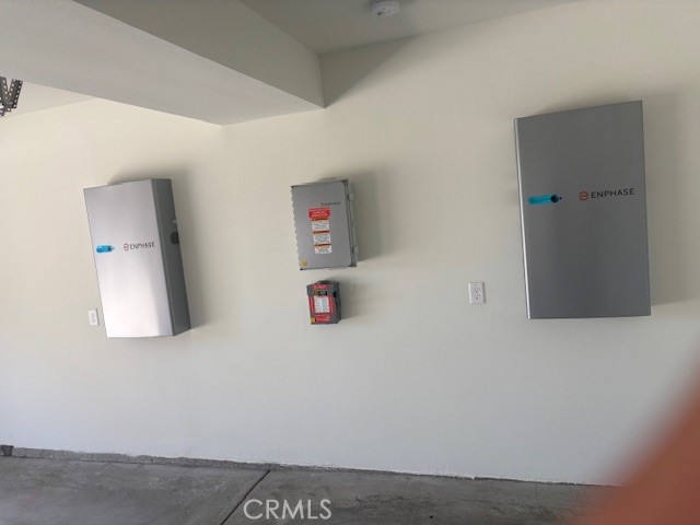 552 Via San Felipe, Camarillo CA: https://media.crmls.org/medias/ad32963e-98f5-45f1-b0f6-9f24f63f5f8b.jpg