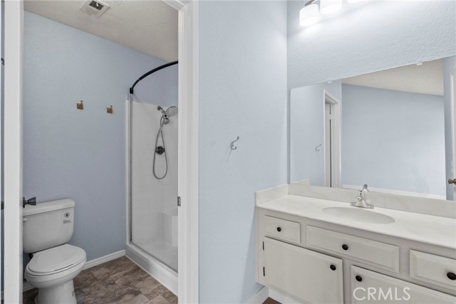 Detail Gallery Image 25 of 34 For 15735 Nordhoff St #36,  North Hills,  CA 91343 - 2 Beds | 2/1 Baths
