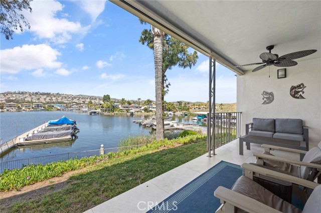 Detail Gallery Image 10 of 42 For 22244 Treasure Island Dr #5,  Canyon Lake,  CA 92587 - 2 Beds | 2 Baths