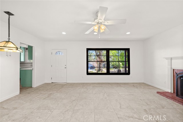Detail Gallery Image 12 of 23 For 1233 Sonoma Dr, Altadena,  CA 91001 - 3 Beds | 1 Baths