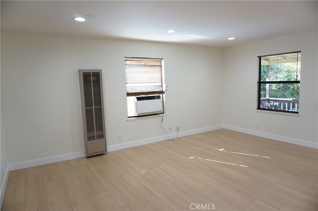 Ad348323 12D0 4159 9C7C F2A85E9Cee42 3948 Pennsylvania Avenue, Glendale, Ca 91214 &Lt;Span Style='BackgroundColor:transparent;Padding:0Px;'&Gt; &Lt;Small&Gt; &Lt;I&Gt; &Lt;/I&Gt; &Lt;/Small&Gt;&Lt;/Span&Gt;