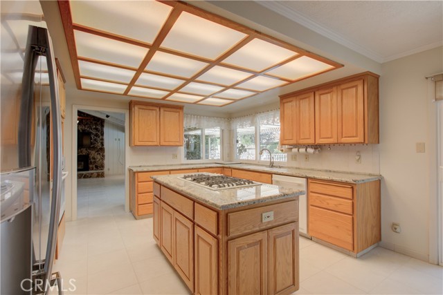 Detail Gallery Image 4 of 50 For 1375 San Gabriel Way, Merced,  CA 95340 - 3 Beds | 2 Baths