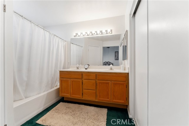 Detail Gallery Image 12 of 21 For 2874 W Calle Vista Dr, Rialto,  CA 92377 - 4 Beds | 2 Baths