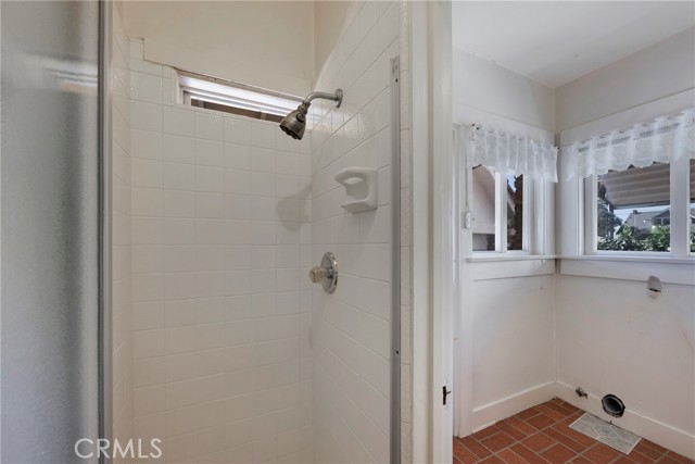Detail Gallery Image 22 of 73 For 144 Orange Grove Avenue, Placentia,  CA 92870 - 4 Beds | 3/1 Baths