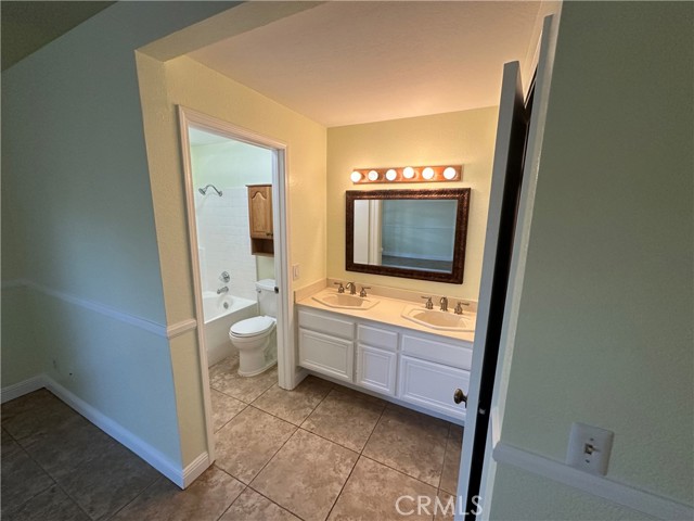 Detail Gallery Image 15 of 22 For 22527 Elbow Creek Trl, Wildomar,  CA 92595 - 3 Beds | 2 Baths