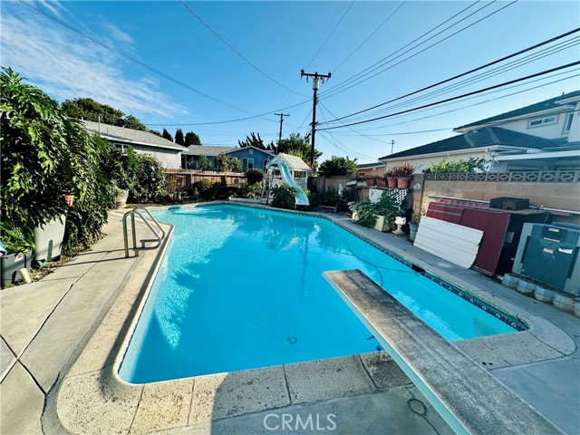 9190 Poppy Circle, Westminster CA: https://media.crmls.org/medias/ad37be20-eb41-412a-8f54-6baa3c46d5c9.jpg