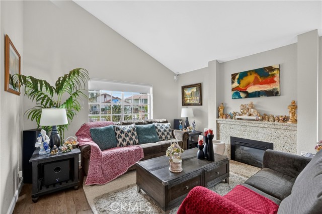 Detail Gallery Image 4 of 45 For 25796 Sweetleaf, Moreno Valley,  CA 92553 - 4 Beds | 2/1 Baths