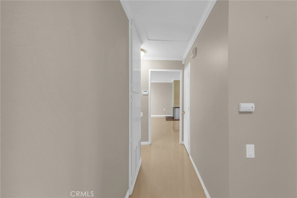 https://media.crmls.org/medias/ad39b4a1-c422-42d6-add7-b4da228bc68b.jpg?preset=X-Large