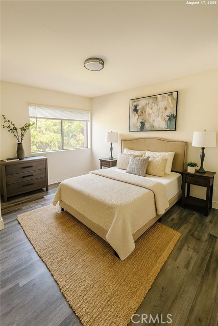 Detail Gallery Image 4 of 7 For 7300 Lennox Ave #I5,  Van Nuys,  CA 91405 - 2 Beds | 2 Baths