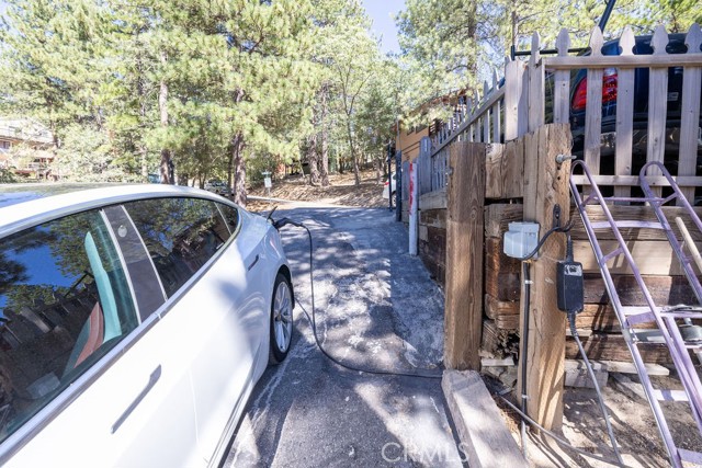 Detail Gallery Image 7 of 31 For 2476 Elko, Arrowbear,  CA 92382 - 3 Beds | 2/1 Baths