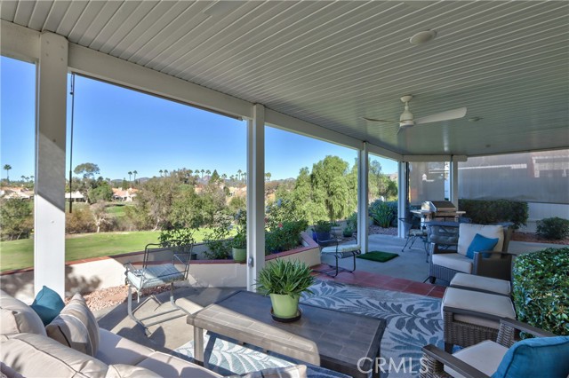 Detail Gallery Image 45 of 57 For 40581 via Amapola, Murrieta,  CA 92562 - 3 Beds | 2/1 Baths