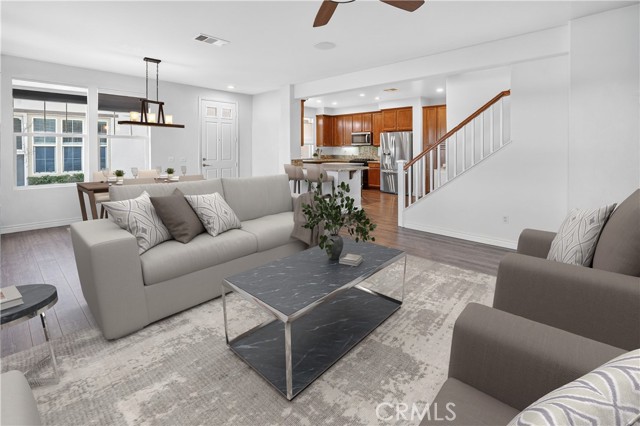 Detail Gallery Image 12 of 43 For 28540 Pietro Dr, Valencia,  CA 91354 - 3 Beds | 3 Baths