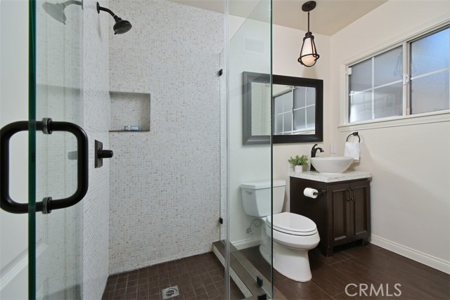 Detail Gallery Image 19 of 33 For 12614 Morrison, Studio City,  CA 91607 - 4 Beds | 3 Baths