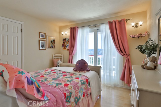 Detail Gallery Image 33 of 65 For 27720 St Bernard Ln, Lake Arrowhead,  CA 92352 - 4 Beds | 3 Baths