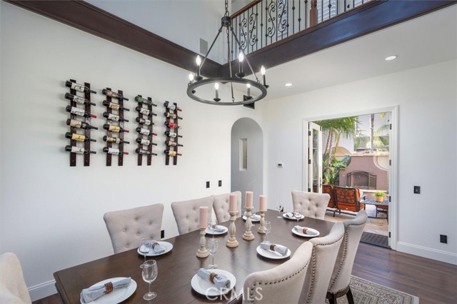 24816 Los Altos Drive, Valencia CA: https://media.crmls.org/medias/ad3de15c-00ca-4d08-bb9c-b0a7019a9f66.jpg