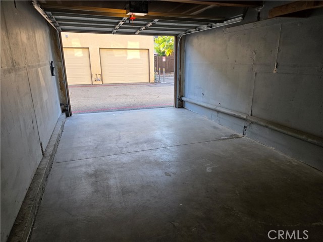 1733 E Natalie Avenue, West Covina CA: https://media.crmls.org/medias/ad3e2349-673b-46d9-a6b9-12da81ec8447.jpg