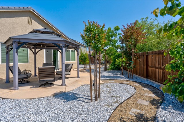 3559 Sunstone Court, Merced CA: https://media.crmls.org/medias/ad3e2717-30ce-47e1-bb06-5ae11a448ce3.jpg