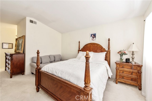 18 Hazelnut, Irvine CA: https://media.crmls.org/medias/ad3f2cbd-9ce8-4bbe-8ddf-2cb2df8e37ad.jpg