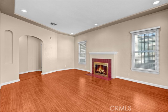 Detail Gallery Image 10 of 32 For 9807 S Denker, Los Angeles,  CA 90047 - 3 Beds | 2 Baths