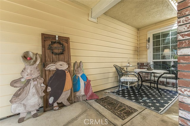 2468 Laverne, Clovis CA: https://media.crmls.org/medias/ad3f8737-fba8-4170-8be2-425f67d667ec.jpg