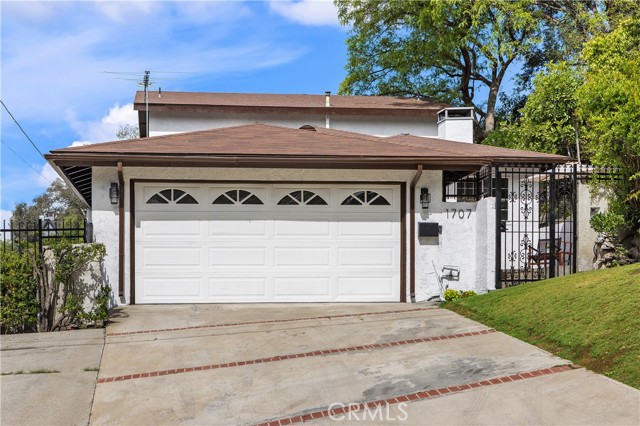 Front Image Thumbnail for CRAR26088556