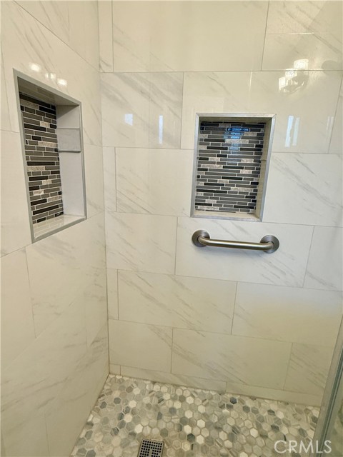 Detail Gallery Image 21 of 31 For 713 Edwin Ave, Pomona,  CA 91767 - 4 Beds | 2 Baths