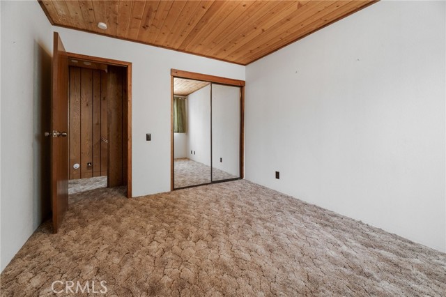 Detail Gallery Image 21 of 35 For 1015 W London Ln, Big Bear City,  CA 92314 - 3 Beds | 2/1 Baths