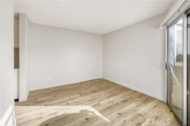 Image 12 of 17 For 1128 Stanley