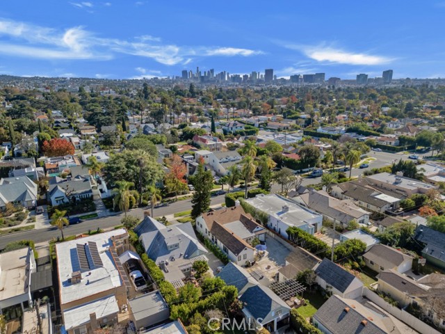Detail Gallery Image 39 of 40 For 337 N Beachwood, Los Angeles,  CA 90004 - 3 Beds | 2 Baths