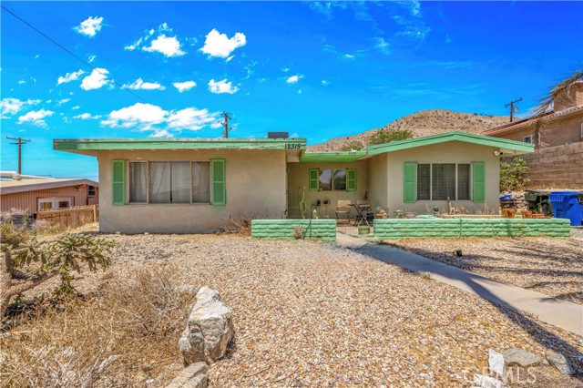 12315 Avenida Alta Loma, Desert Hot Springs CA: https://media.crmls.org/medias/ad42d562-8a51-40d4-b3f3-3066c2d91a9a.jpg