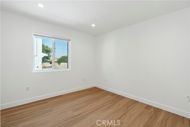 13536 Remington Street, Pacoima CA: https://media.crmls.org/medias/ad432e52-65c2-4a7c-bc7c-005ffc611f12.jpg