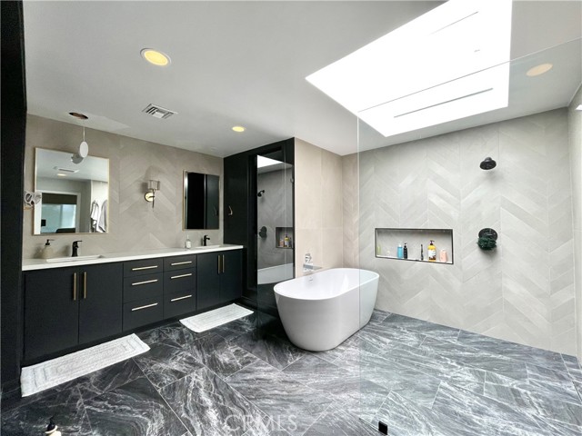 Detail Gallery Image 3 of 6 For 31841 via Perdiz, Coto de Caza,  CA 92679 - 4 Beds | 3/1 Baths