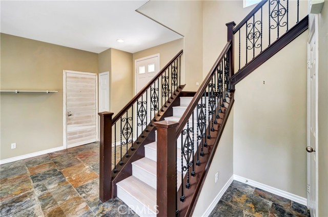Detail Gallery Image 20 of 65 For 27735 Summer Grove Pl, Valencia,  CA 91354 - 4 Beds | 3 Baths
