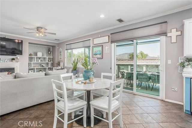 Detail Gallery Image 10 of 42 For 1360 Cane Bay Ln, Perris,  CA 92571 - 4 Beds | 3 Baths