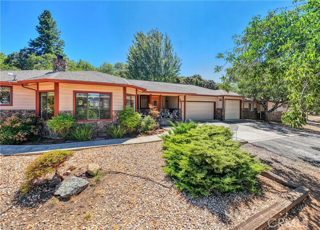 8700 Red Hills Road, Kelseyville CA: https://media.crmls.org/medias/ad456ed0-86d4-4255-9d0a-feac02bcdd6d.jpg