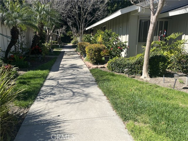 Detail Gallery Image 3 of 3 For 338 Avenida Sevilla a,  Laguna Woods,  CA 92637 - 2 Beds | 1/1 Baths