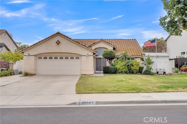 Detail Gallery Image 1 of 29 For 20647 Mesa Oak Dr Dr, Riverside,  CA 92508 - 3 Beds | 2 Baths