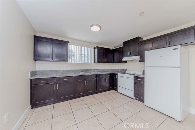 Detail Gallery Image 8 of 31 For 8711 Mckinley Place, Los Angeles,  CA 90002 - – Beds | – Baths