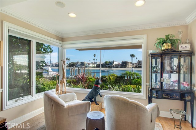 Detail Gallery Image 13 of 58 For 5585 E Corso Di Napoli, Long Beach,  CA 90803 - 3 Beds | 3 Baths