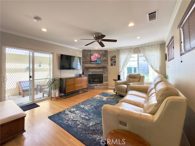 Detail Gallery Image 14 of 56 For 218 Princeton Ave, Claremont,  CA 91711 - 4 Beds | 4/1 Baths