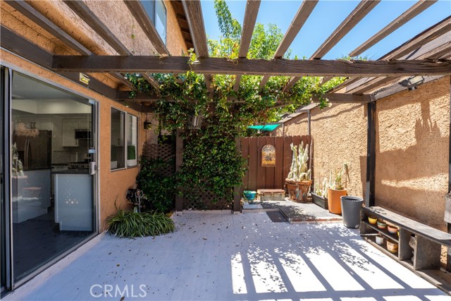 Detail Gallery Image 24 of 28 For 20110 Cohasset St #22,  Winnetka,  CA 91306 - 3 Beds | 2/1 Baths