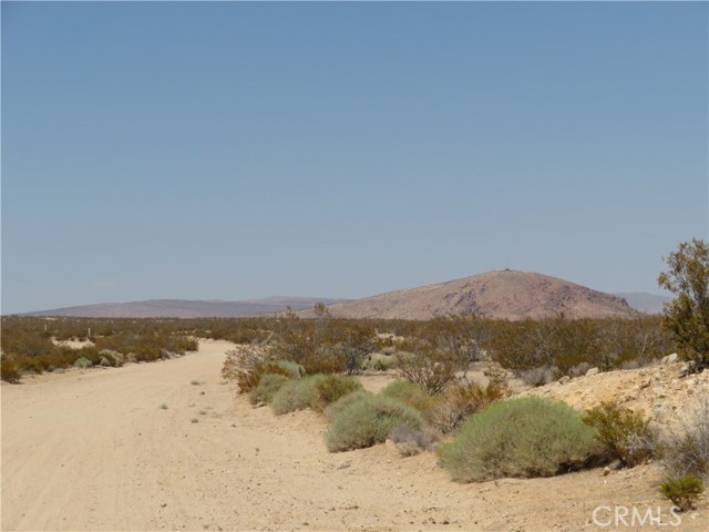 0 Martin, California City CA: https://media.crmls.org/medias/ad4ac856-aec9-49eb-bccd-7cdf4891ad01.jpg